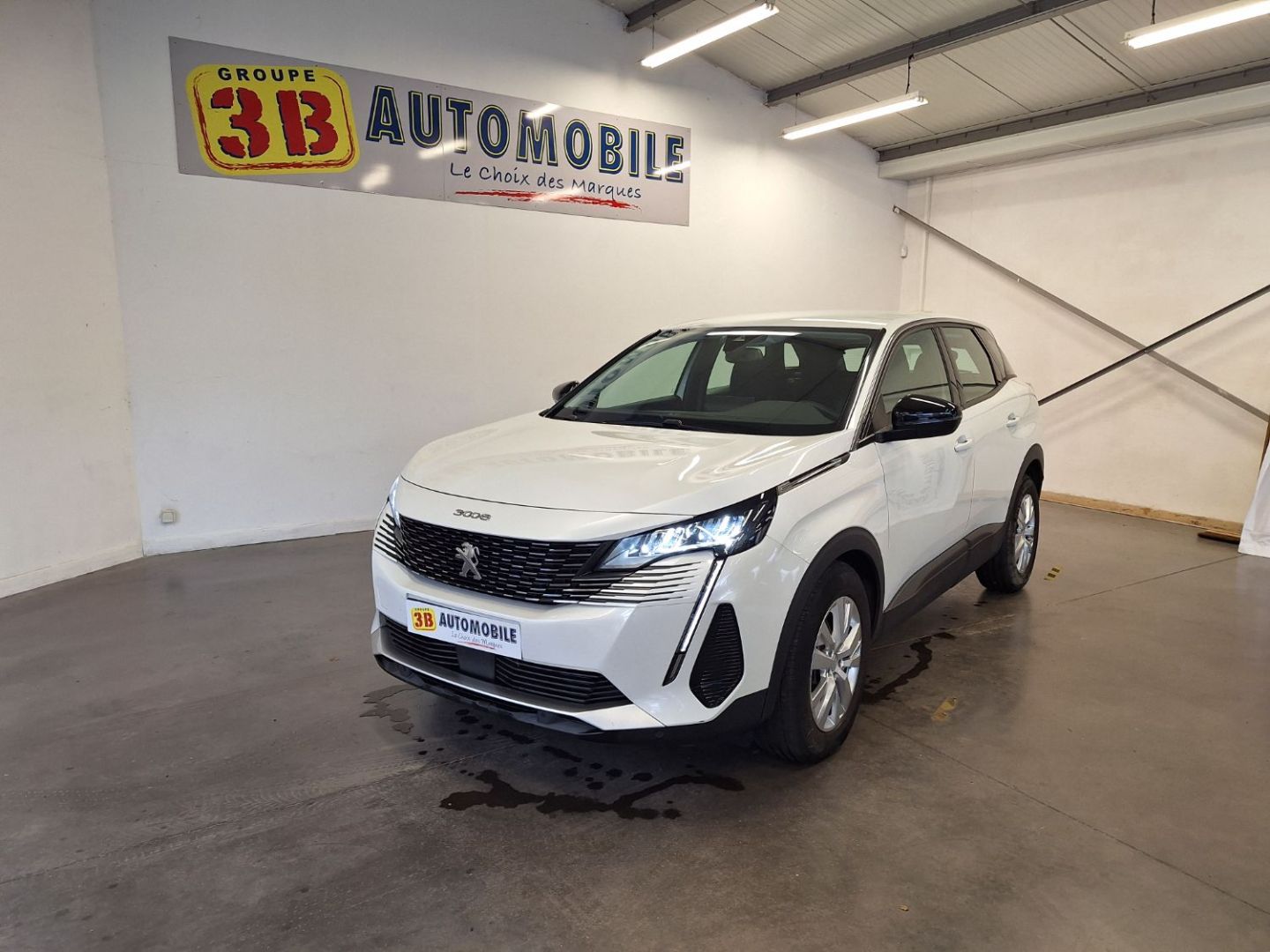 PEUGEOT 3008 - ACTIVE PACK 1.5 HDI 130CV EAT8 (2022)