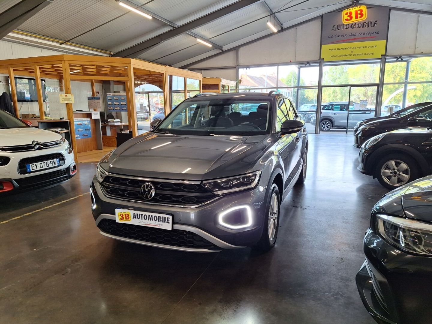 VOLKSWAGEN T-ROC - 1.5 TSI 150 EVO LIFE DSG7 (2023)