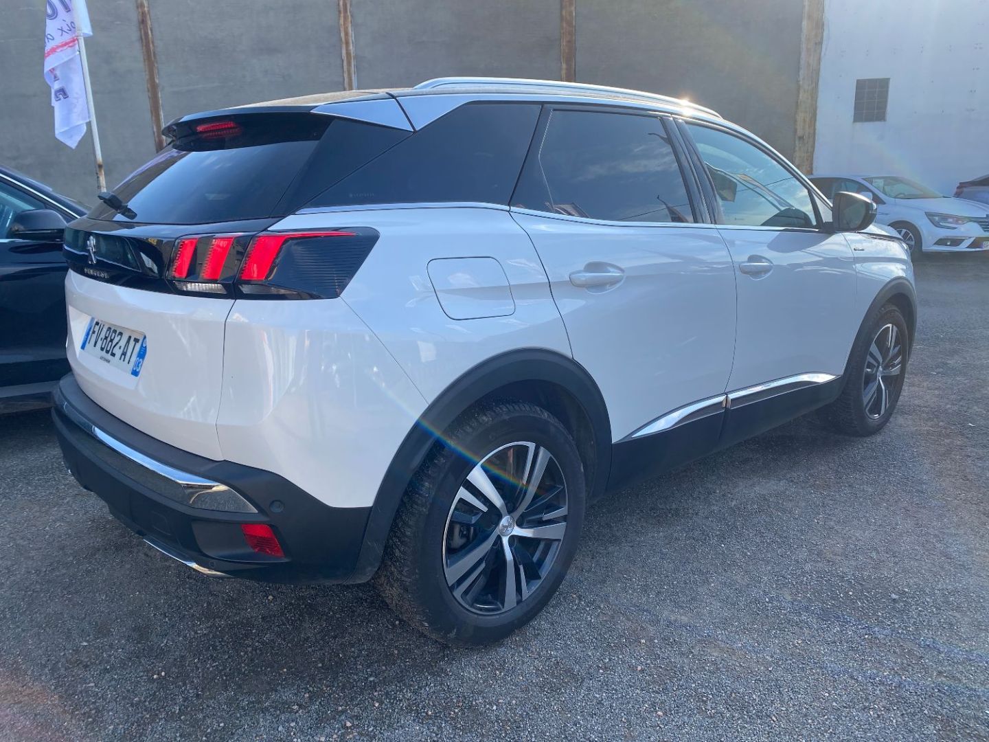 PEUGEOT 3008 II phase 1 - 1.5 Blue hdi 130cv ETA8 GT-LINE Euro.6