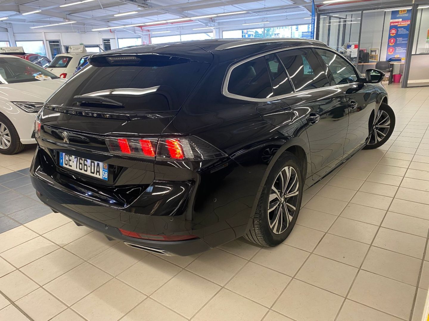 PEUGEOT 508 II Break - 1.5 Bhdi 130cv EAT.8 ALLURE Euro.6