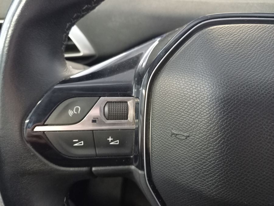 PEUGEOT 3008 II - 1.2 PURETECH 130 ACTIVE BUSINESS