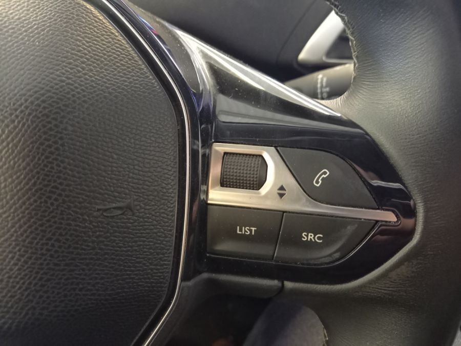 PEUGEOT 3008 II - 1.2 PURETECH 130 ACTIVE BUSINESS