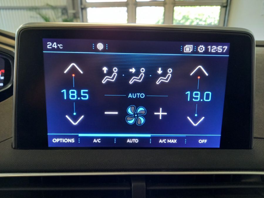 PEUGEOT 3008 II - 1.2 PURETECH 130 ACTIVE BUSINESS