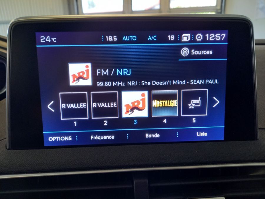 PEUGEOT 3008 II - 1.2 PURETECH 130 ACTIVE BUSINESS