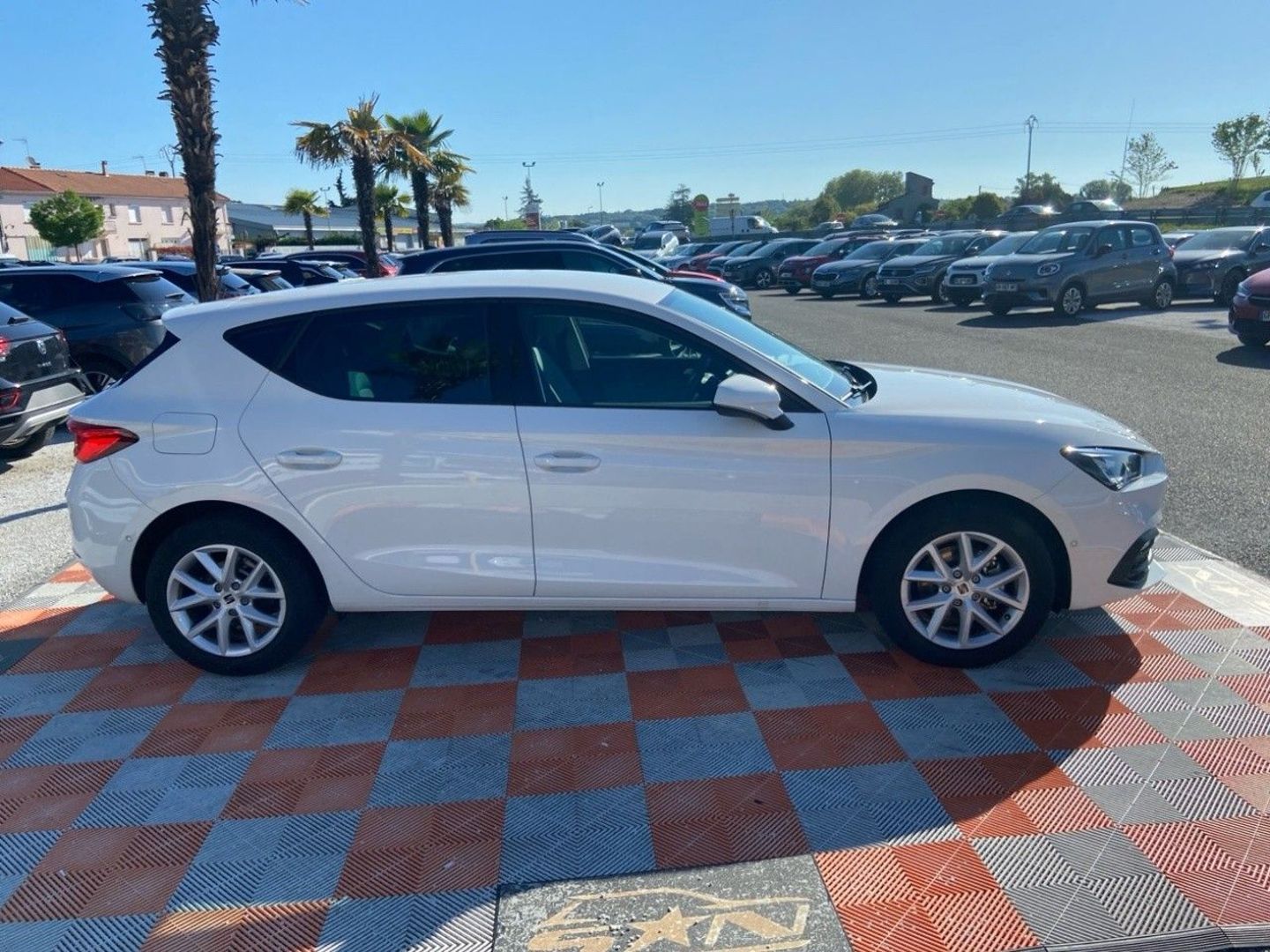 SEAT LEON - 2.0 TDI 150 DSG7 SPECIAL EDITION Caméra Keyless