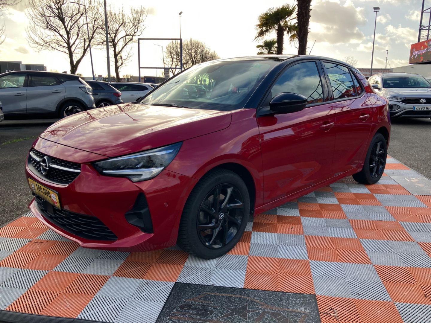 OPEL CORSA - 1.2 TURBO 100 BV6 GS LINE Caméra JA Noires