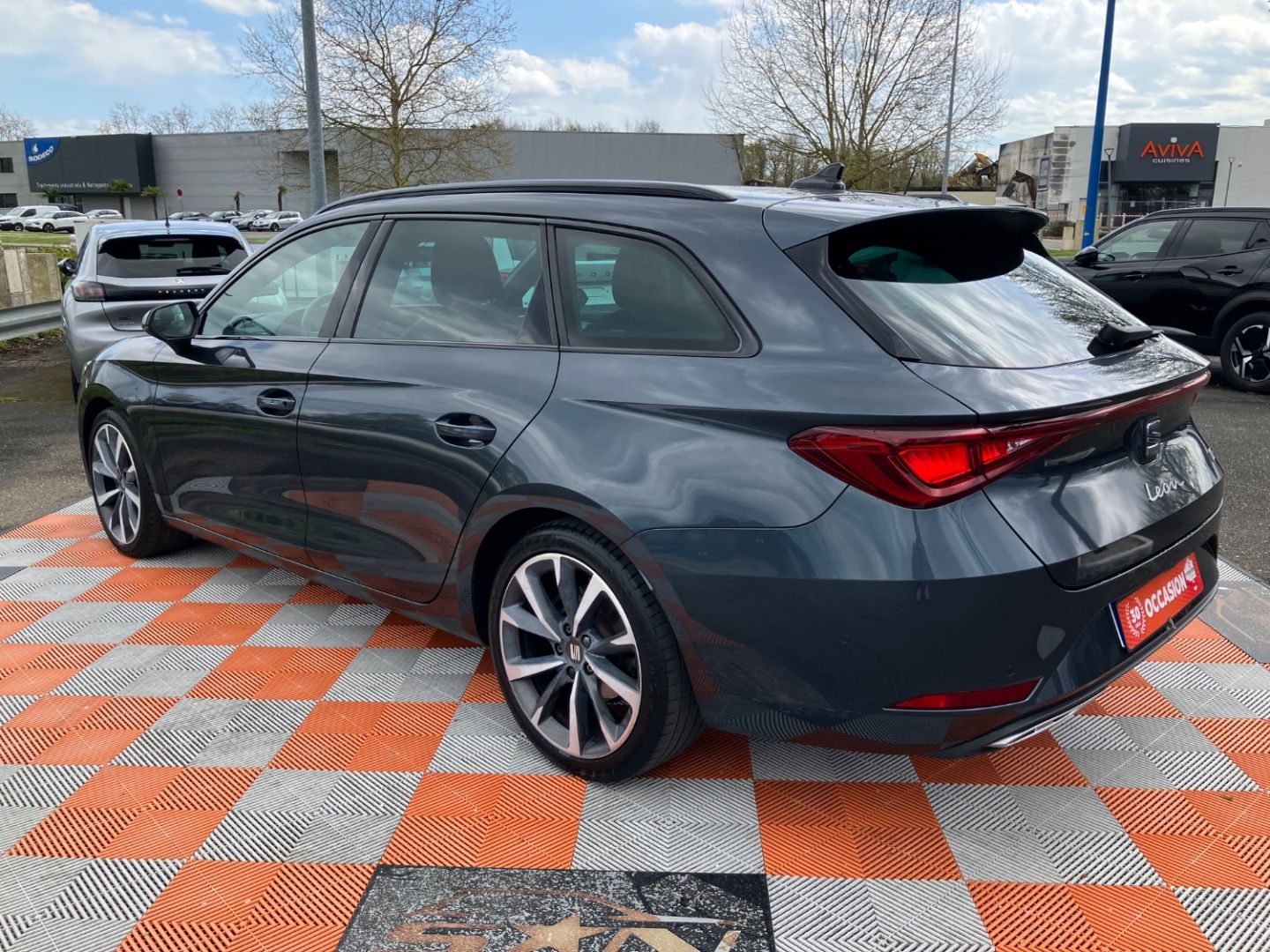 SEAT LEON ST - 1.5 TSI 150 DSG7 SPORTSTOURER FR GPS Caméra Hayon Keyless