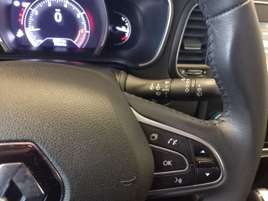 RENAULT MEGANE 4 - LIMITED EDC 130CH