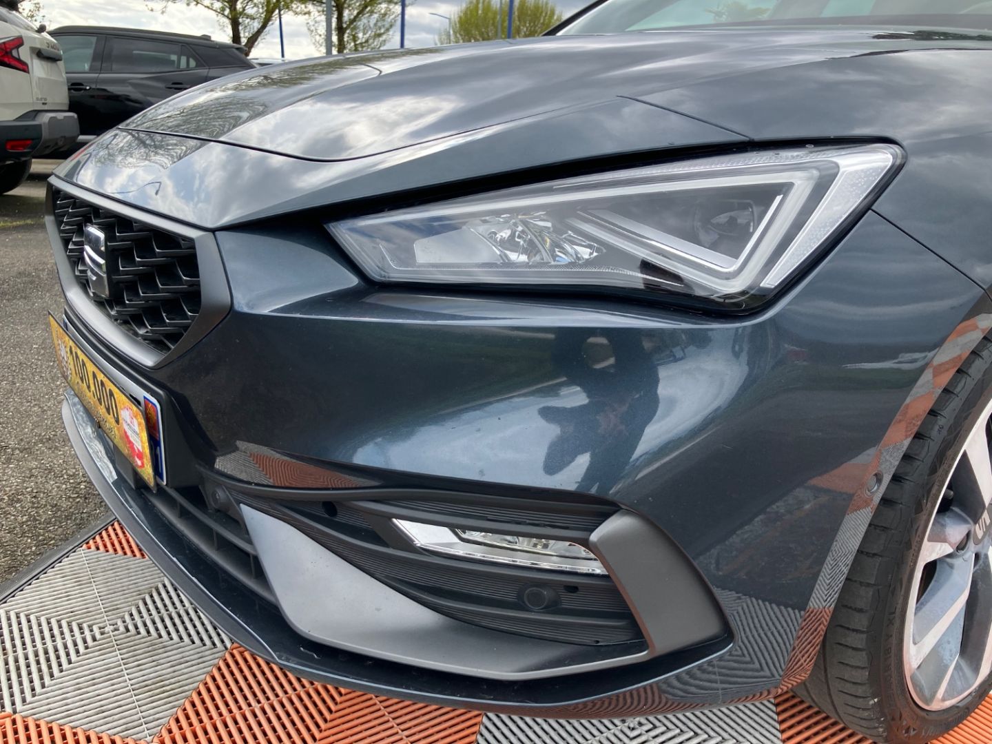 SEAT LEON ST - 1.5 TSI 150 DSG7 SPORTSTOURER FR GPS Caméra Hayon Keyless