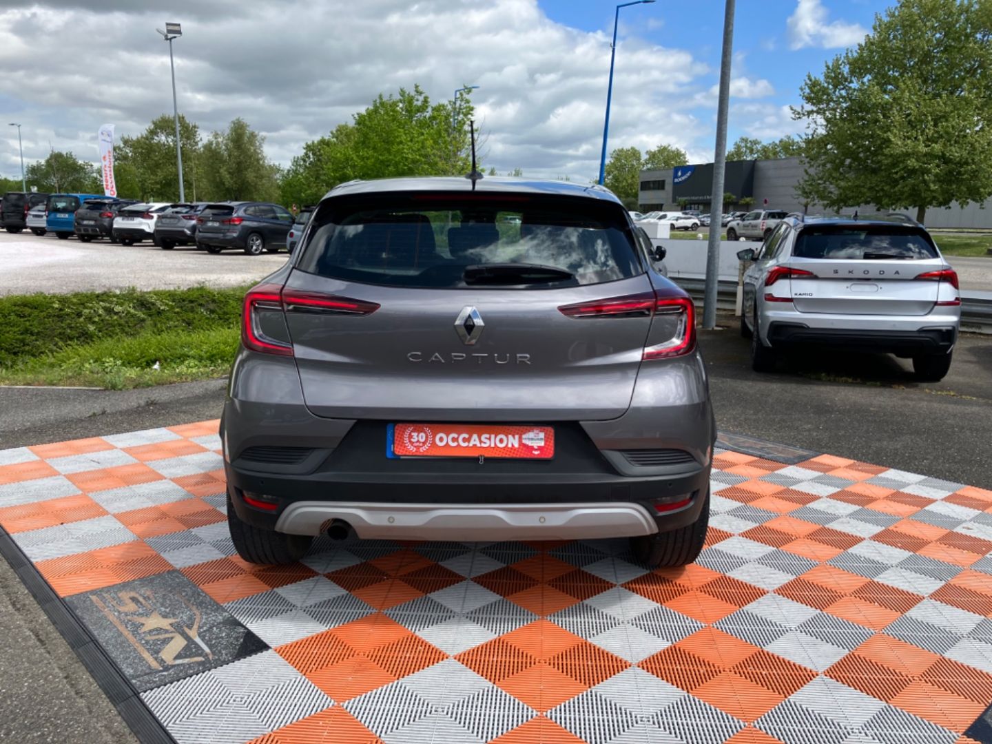 RENAULT CAPTUR - TCe 100 BUSINESS GPS