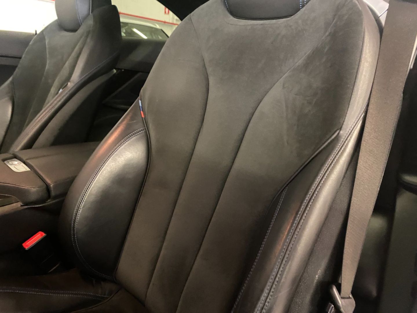 BMW 650 i - COUPE 650I V8 F13 M SPORT PACK X DRIVE-AUTO