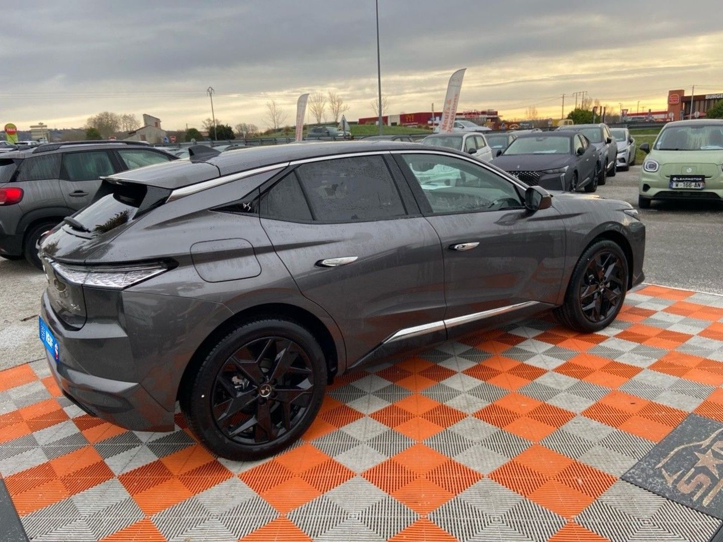 DS DS4 - Hybride 136 AUTO PALLAS Pack Confort Hayon Sièges Elec. et Chauffants