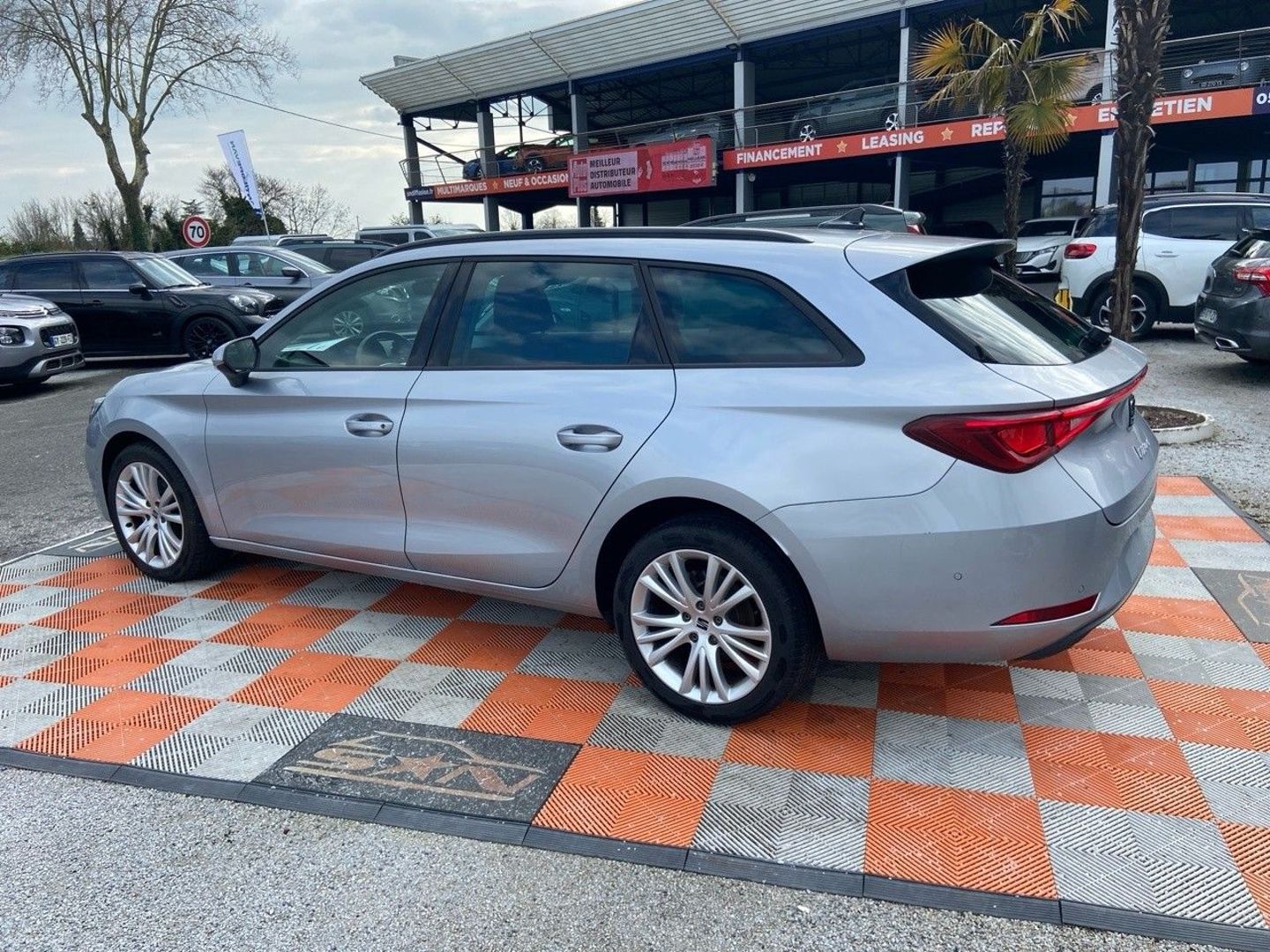 SEAT LEON ST - 1.5 TSI 150 DSG7 SPORTSTOURER SPECIAL EDITION Caméra Keyless