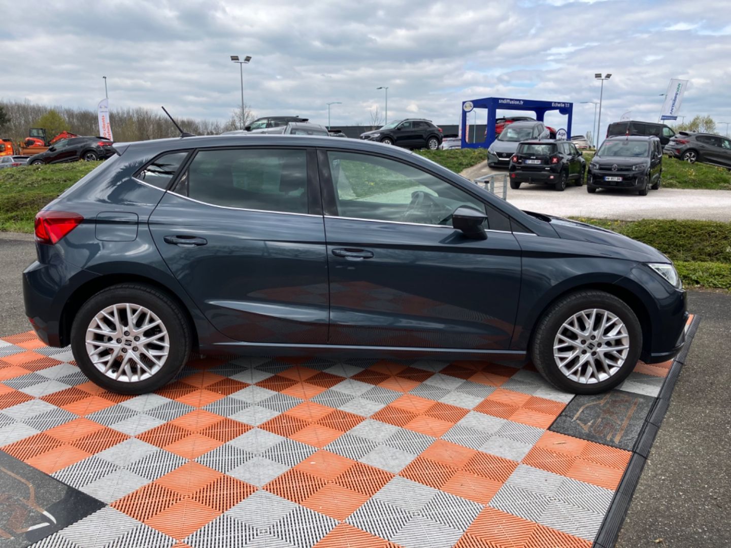 SEAT IBIZA - 1.0 TSI 110 BV6 SPECIAL EDITION Caméra Cockpit