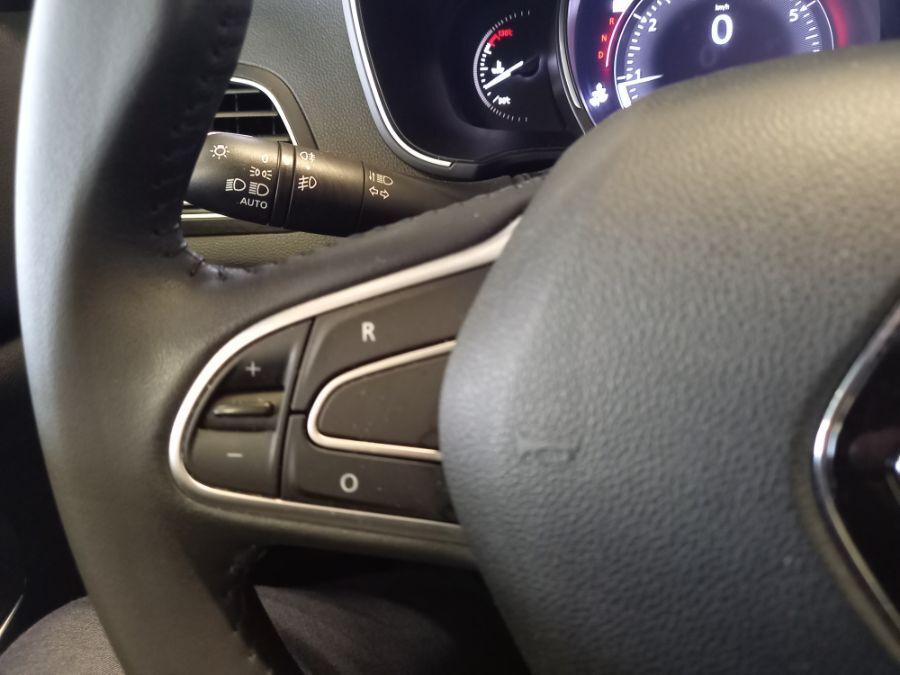 RENAULT MEGANE 4 - LIMITED EDC 130CH