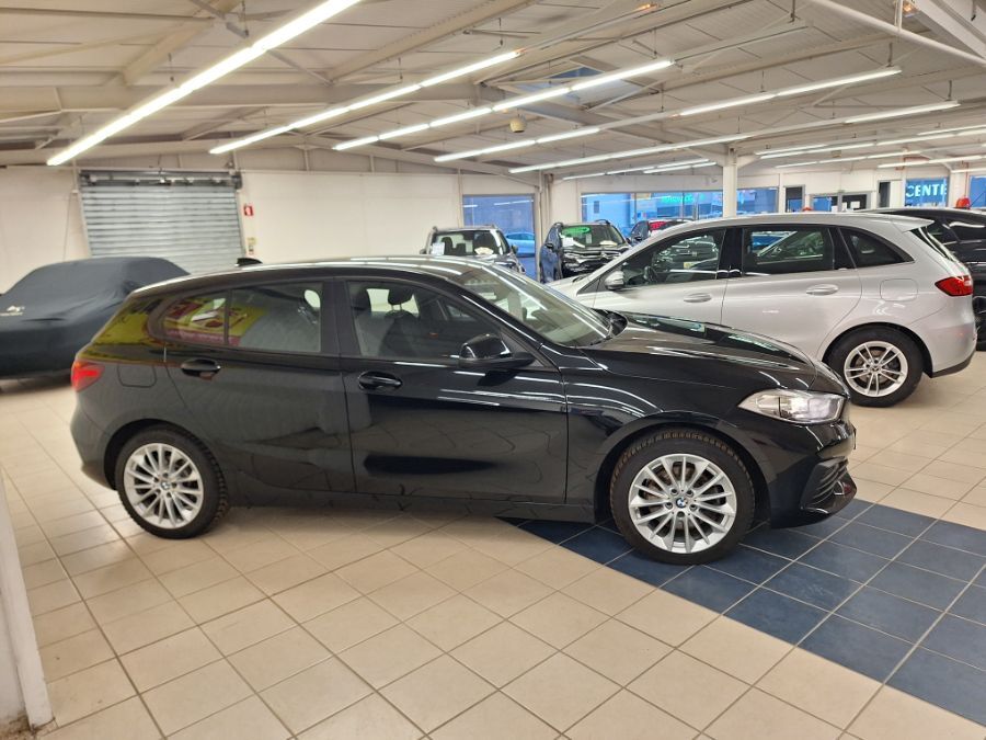 BMW SERIE 1 - Lounge 118IA DKG-7 (F40)