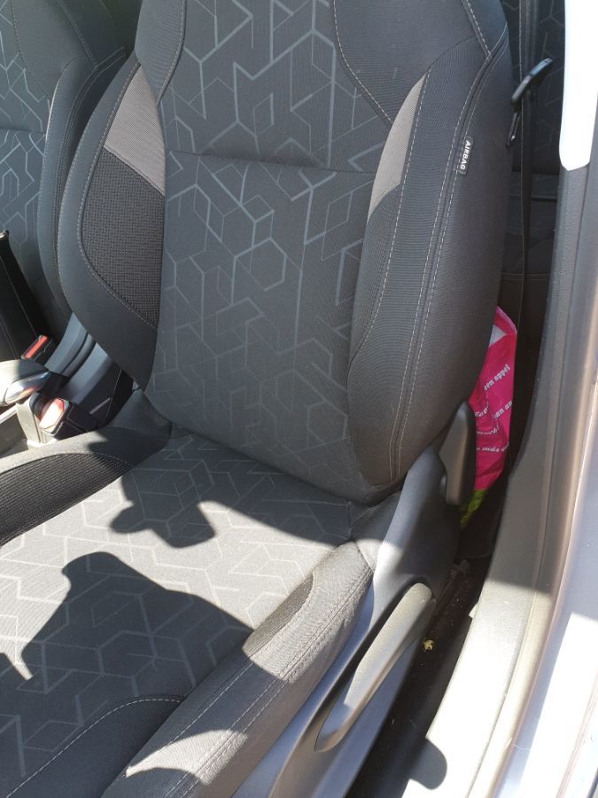 PEUGEOT 2008 S&S ACTIVE - 1.6 BLUEHDI 100 CV BVM5