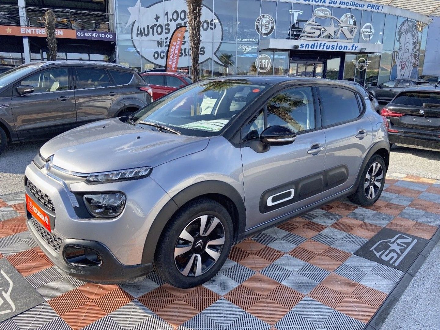 CITROEN C3 PureTech 83 MAX Toit Noir JA 16"