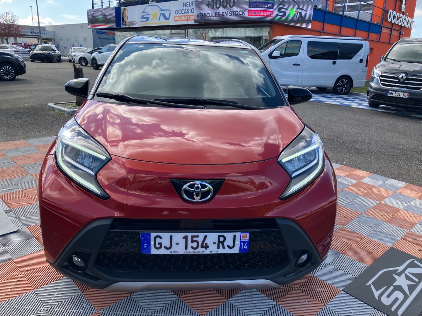 TOYOTA AYGO X 1.0 VVT-I 72 BVA COLLECTION GPS Caméra