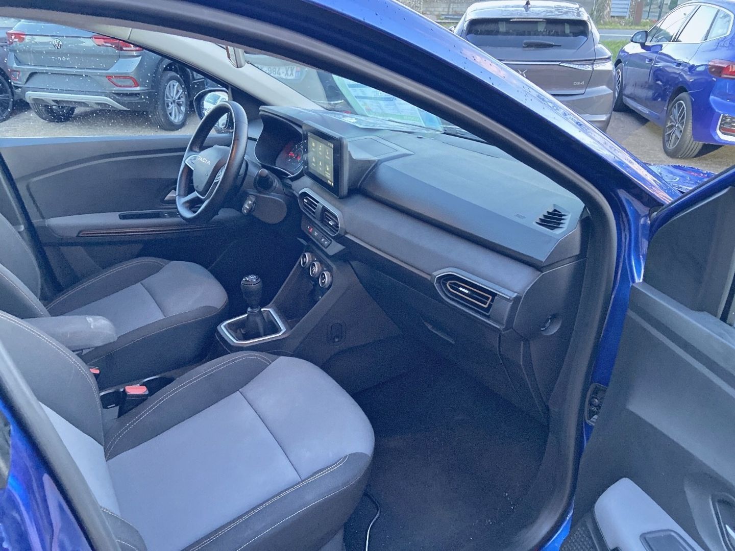 DACIA SANDERO - TCe 110 BV6 STEPWAY EXTREME + GPS Caméra JA 16"