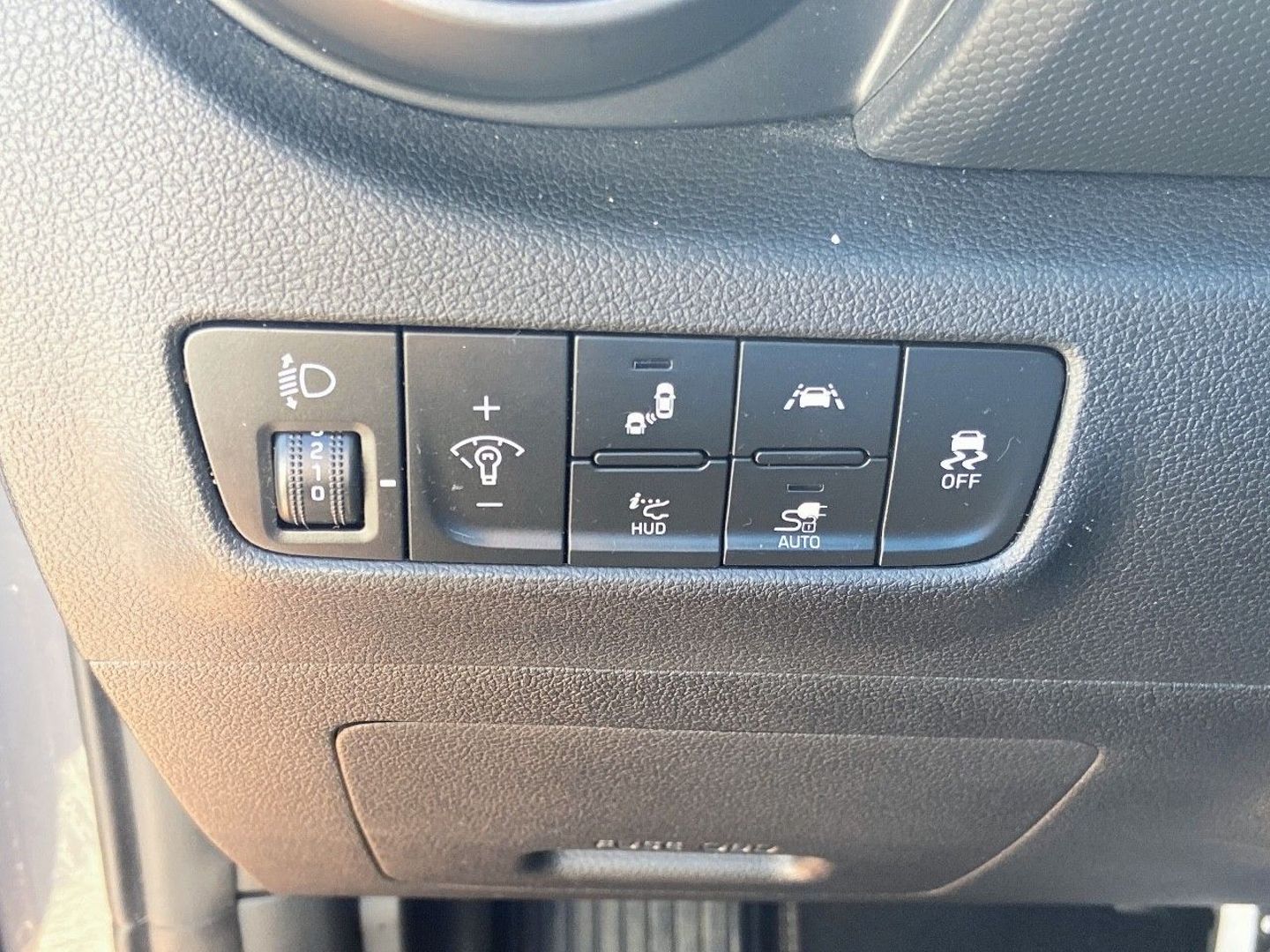 HYUNDAI KONA - CREATIVE 39KW