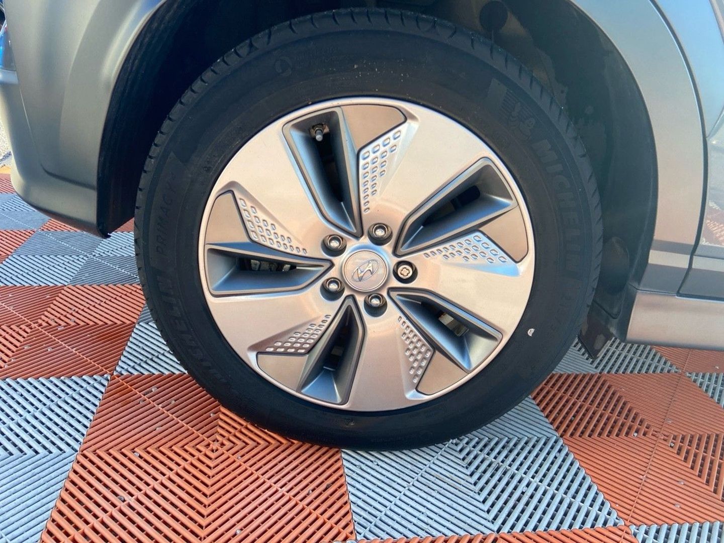 HYUNDAI KONA - CREATIVE 39KW