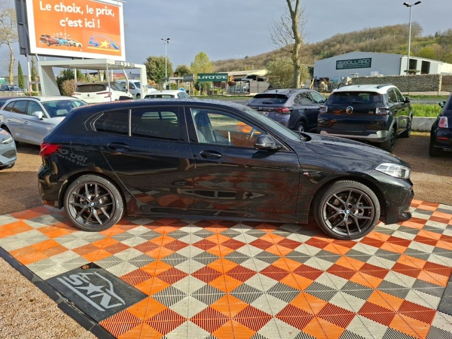 BMW SERIE 1 - 118iA 136 DKG7 M SPORT GPS Pro Caméra JA 18" Keyless