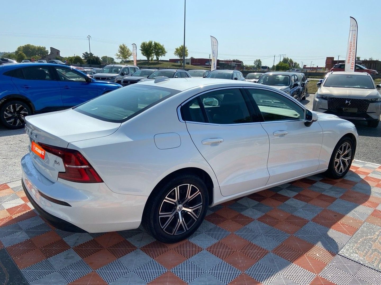 VOLVO S60 - B4 197 MHEV BVA CORE + GPS Caméra