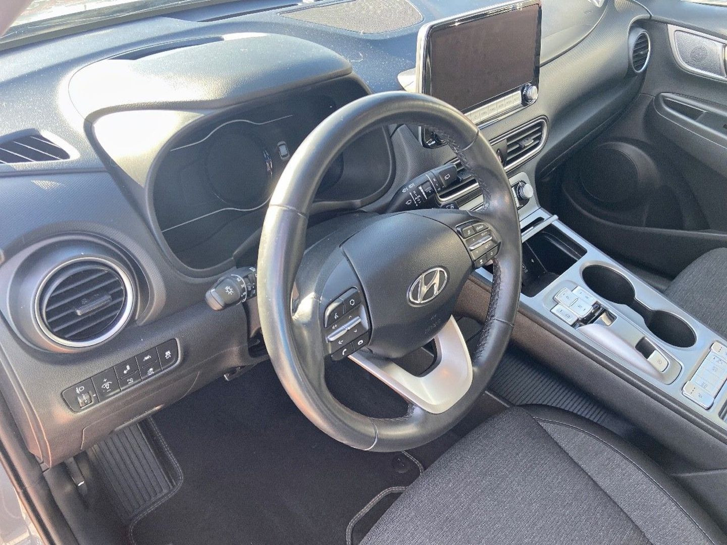HYUNDAI KONA - CREATIVE 39KW