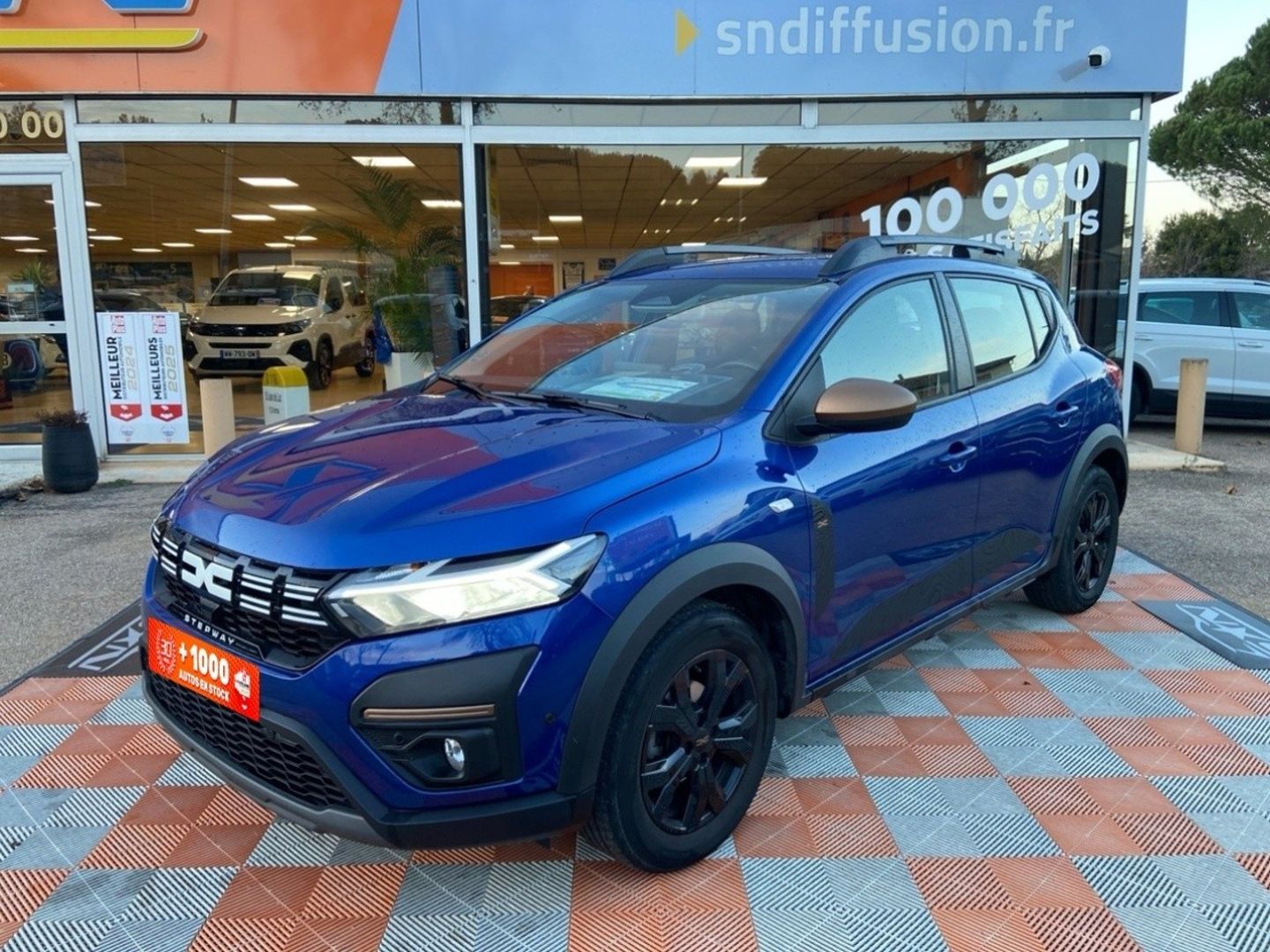 DACIA SANDERO - TCe 110 BV6 STEPWAY EXTREME + GPS Caméra JA 16"